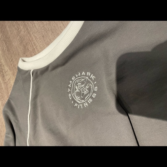 Gymshark Legacy Cropped Sweater *IN GREY* - Picture 7 of 10